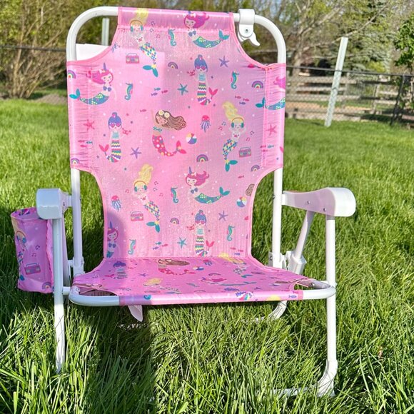 FOR INGA TOMMY BAHAMA Beach Chair & HOODED TOWEL - Picture 2 of 3